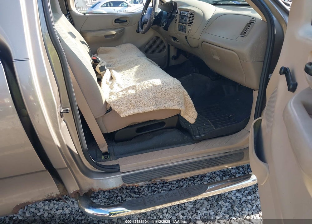 2004 FORD F-150 HERITAGE XL/XLT VIN: 2FTRF17294CA58092