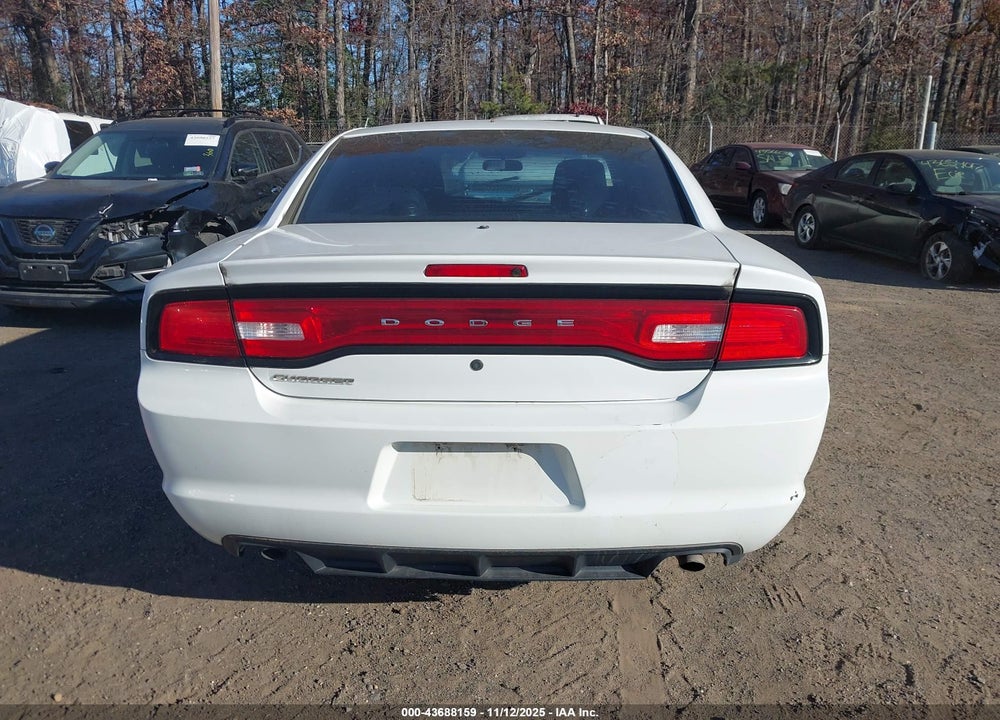 2014 DODGE CHARGER POLICE VIN: 2C3CDXAT2EH350711