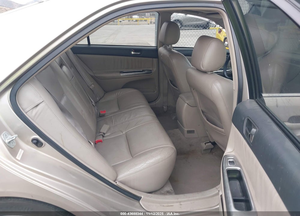 2002 TOYOTA CAMRY SE V6 VIN: 4T1BF30K12U506762