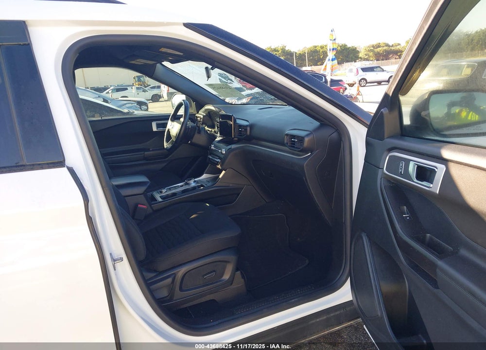 2020 FORD EXPLORER XLT VIN: 1FMSK8DH0LGB71582