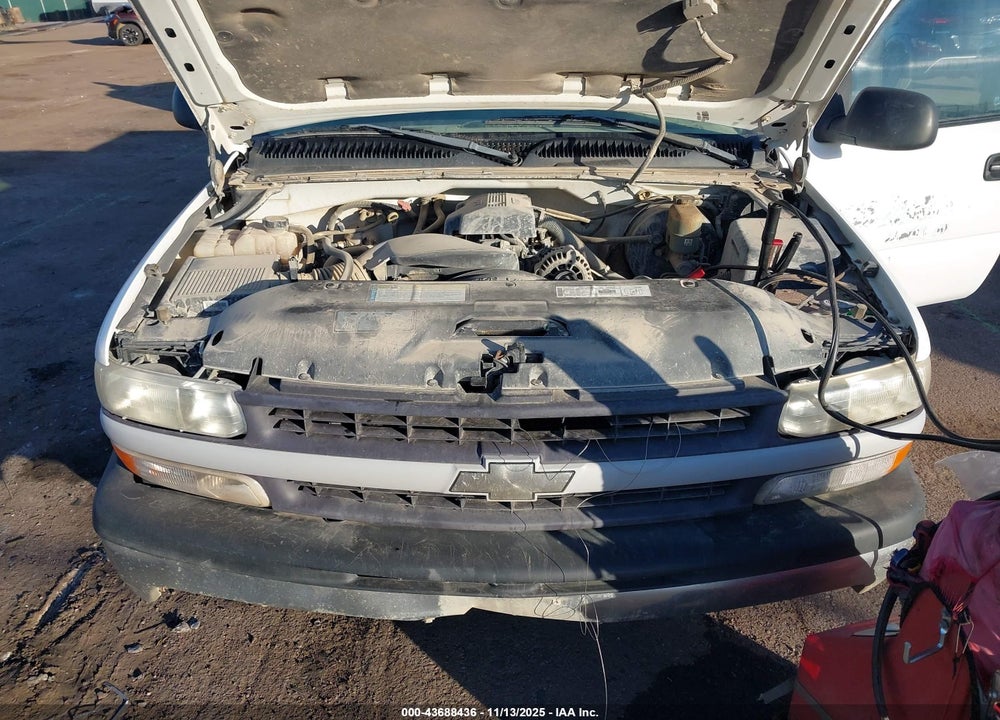 2000 CHEVROLET SILVERADO 1500 VIN: 1GCEC14T1YE379368