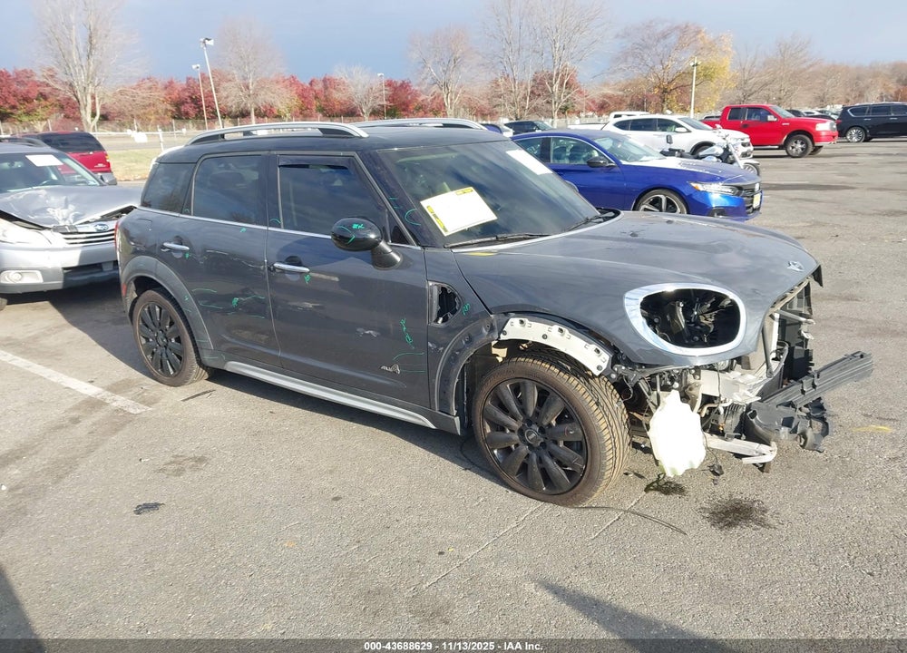 2017 MINI COUNTRYMAN COOPER S VIN: WMZYT5C32H3D80047
