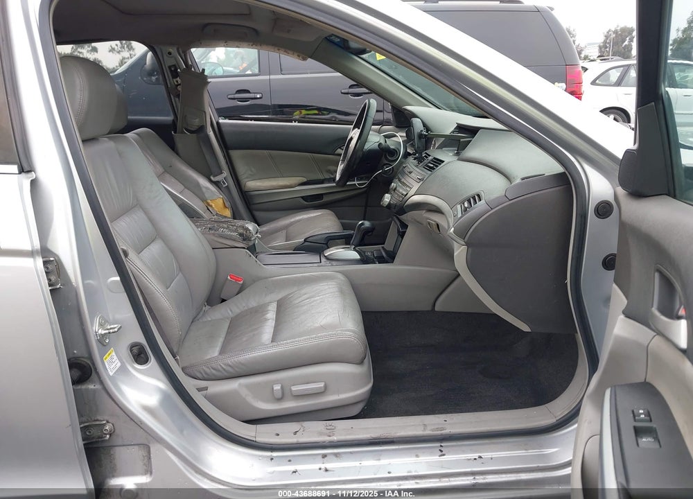 2008 HONDA ACCORD 3.5 EX-L VIN: 1HGCP36818A027755