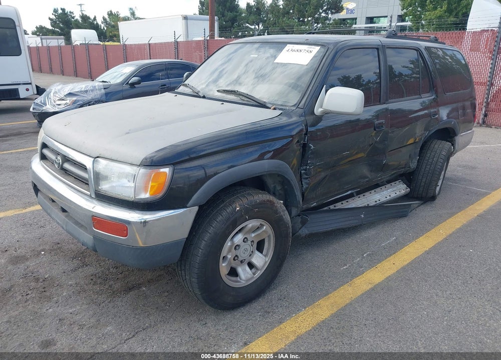 1996 TOYOTA 4RUNNER SR5 VIN: JT3HN86R5T0003705