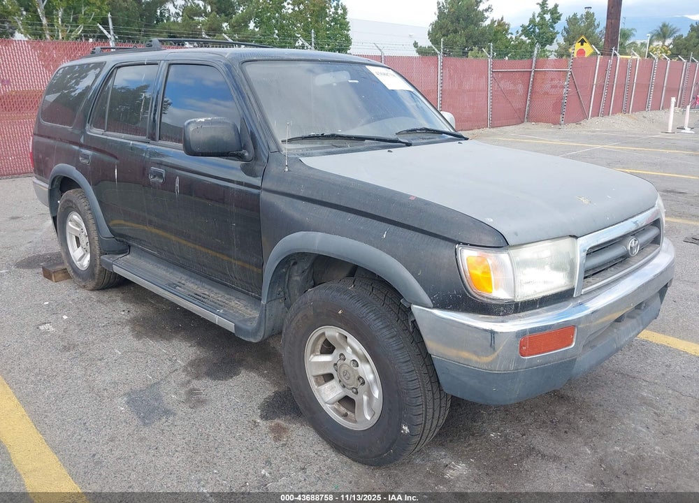 1996 TOYOTA 4RUNNER SR5 VIN: JT3HN86R5T0003705
