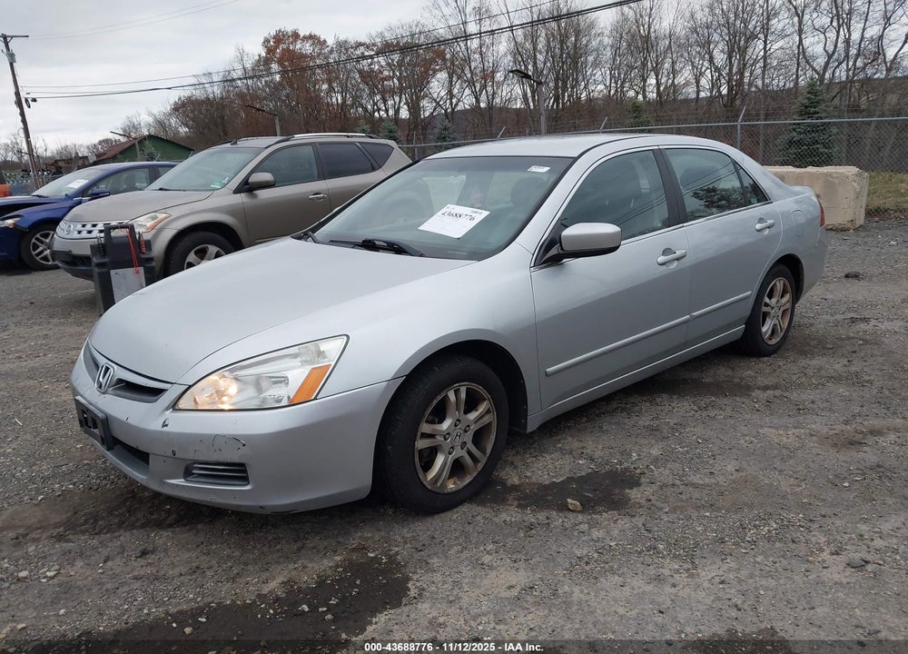 2007 HONDA ACCORD 2.4 SE VIN: 1HGCM56327A214235