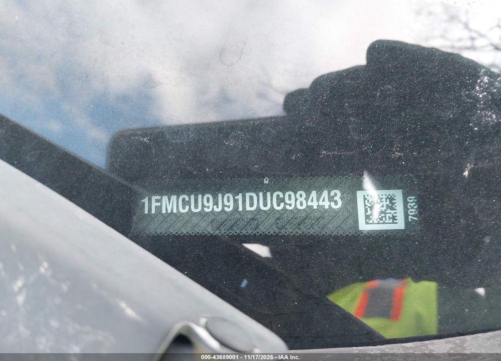 2013 FORD ESCAPE VIN: 1FMCU9J91DUC98443