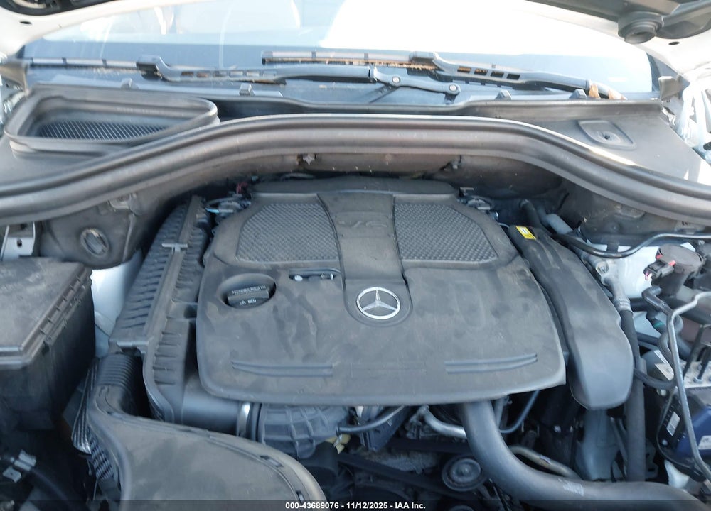 2015 MERCEDES-BENZ ML 350 4MATIC VIN: 4JGDA5HB2FA527747