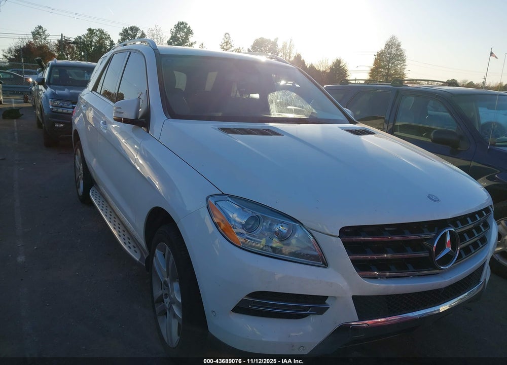 2015 MERCEDES-BENZ ML 350 4MATIC VIN: 4JGDA5HB2FA527747