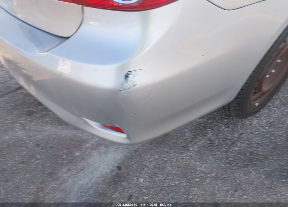 2013 TOYOTA COROLLA LE VIN: JTDBU4EE4DJ114284