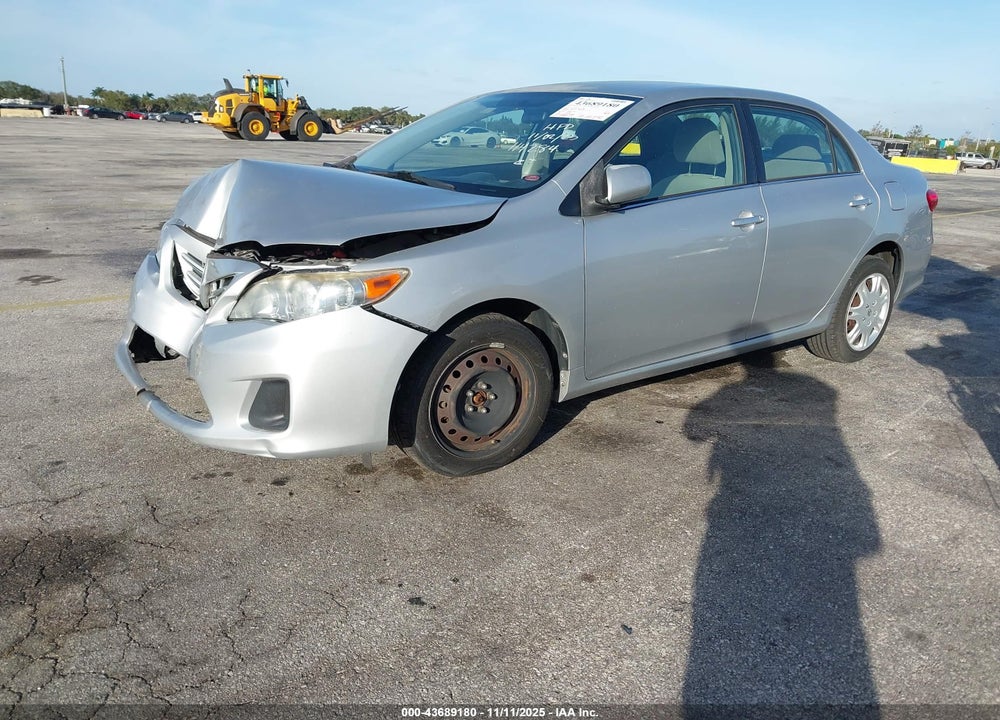 2013 TOYOTA COROLLA LE VIN: JTDBU4EE4DJ114284