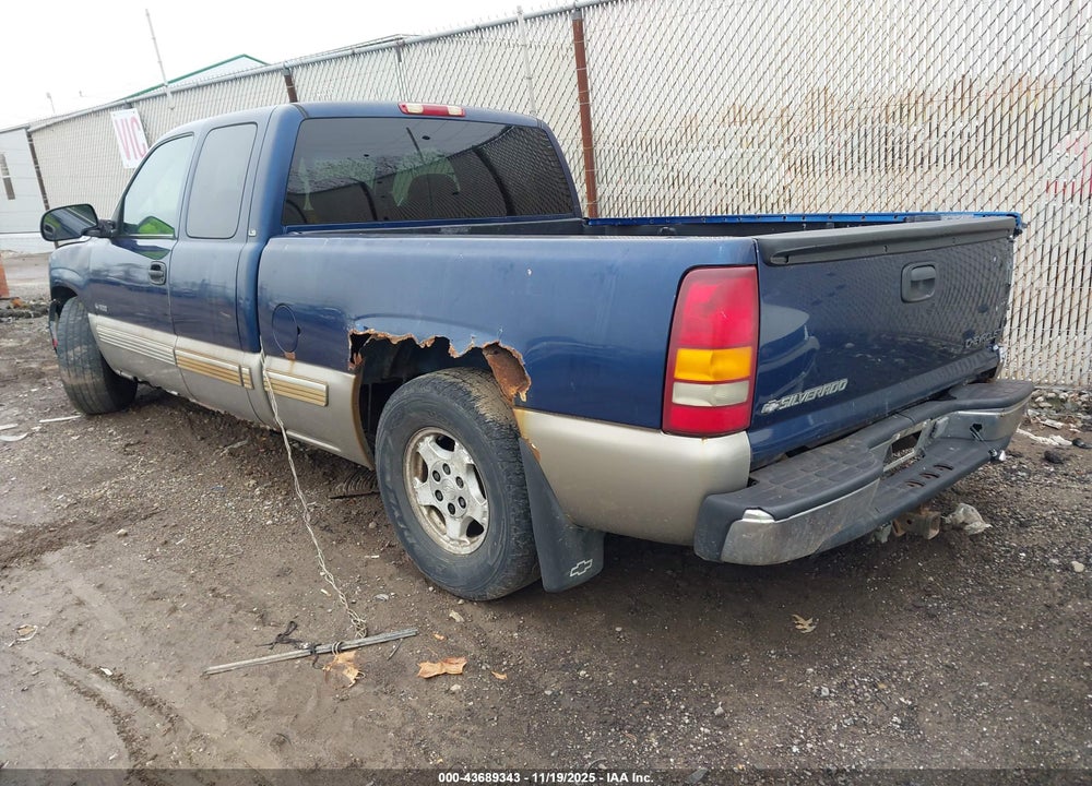 2002 CHEVROLET SILVERADO 1500 LS VIN: 1GCEC19TX2Z133458
