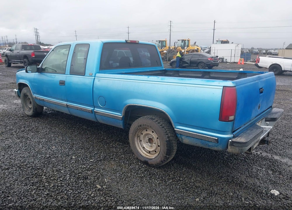 1995 CHEVROLET GMT-400 C1500 VIN: 2GCEC19K3S1138176