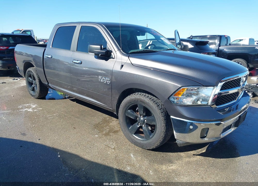 2016 RAM 1500 LONE STAR VIN: 1C6RR6LT2GS242431