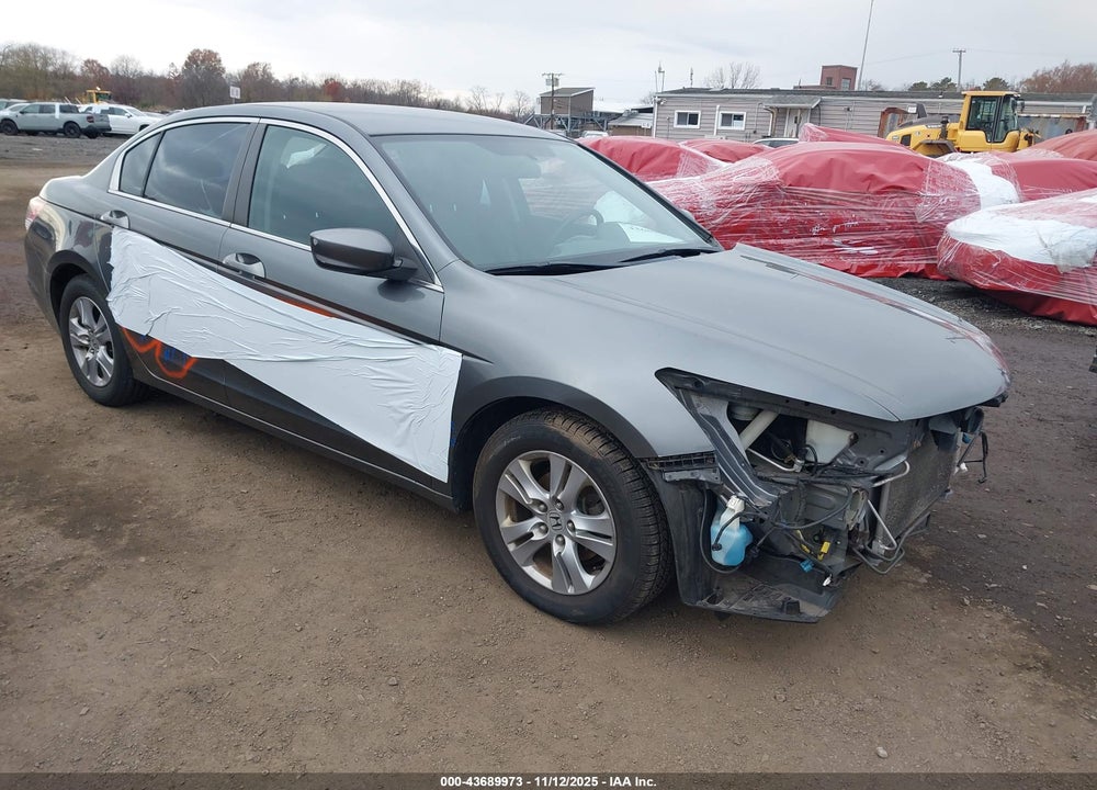 2011 HONDA ACCORD 2.4 LX-P VIN: 1HGCP2F45BA085172