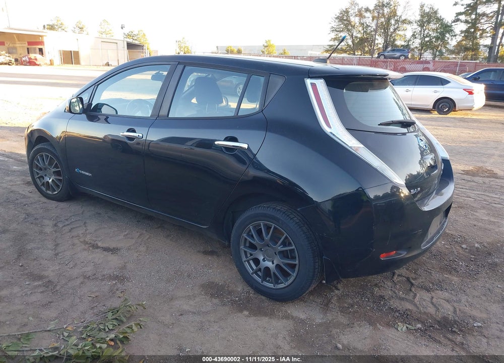 2013 NISSAN LEAF S VIN: 1N4AZ0CP1DC424008