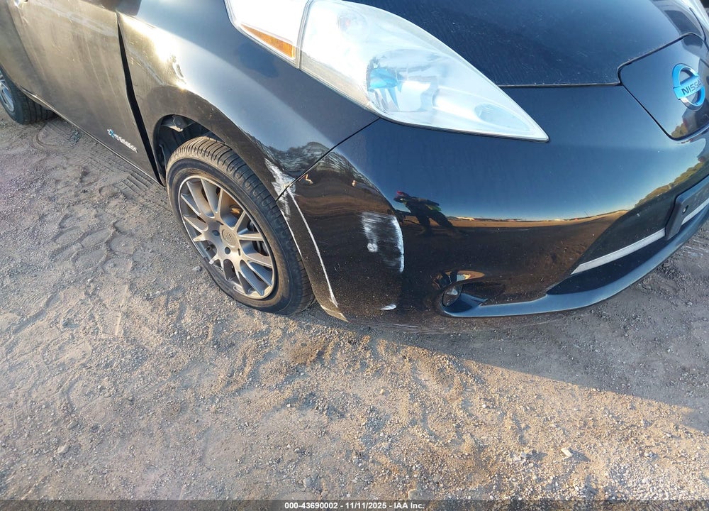 2013 NISSAN LEAF S VIN: 1N4AZ0CP1DC424008