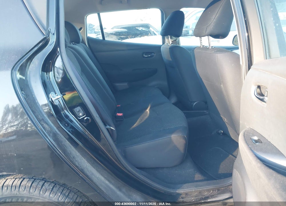 2013 NISSAN LEAF S VIN: 1N4AZ0CP1DC424008