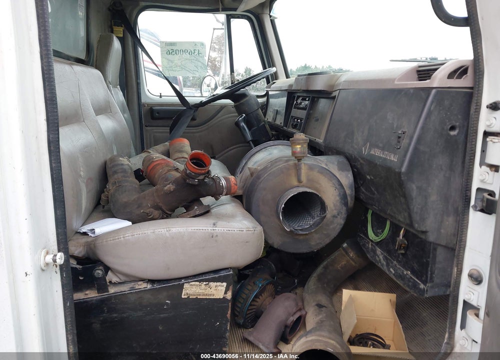 1997 INTERNATIONAL 4000 4700 VIN: 1HTSCABM4VH451594