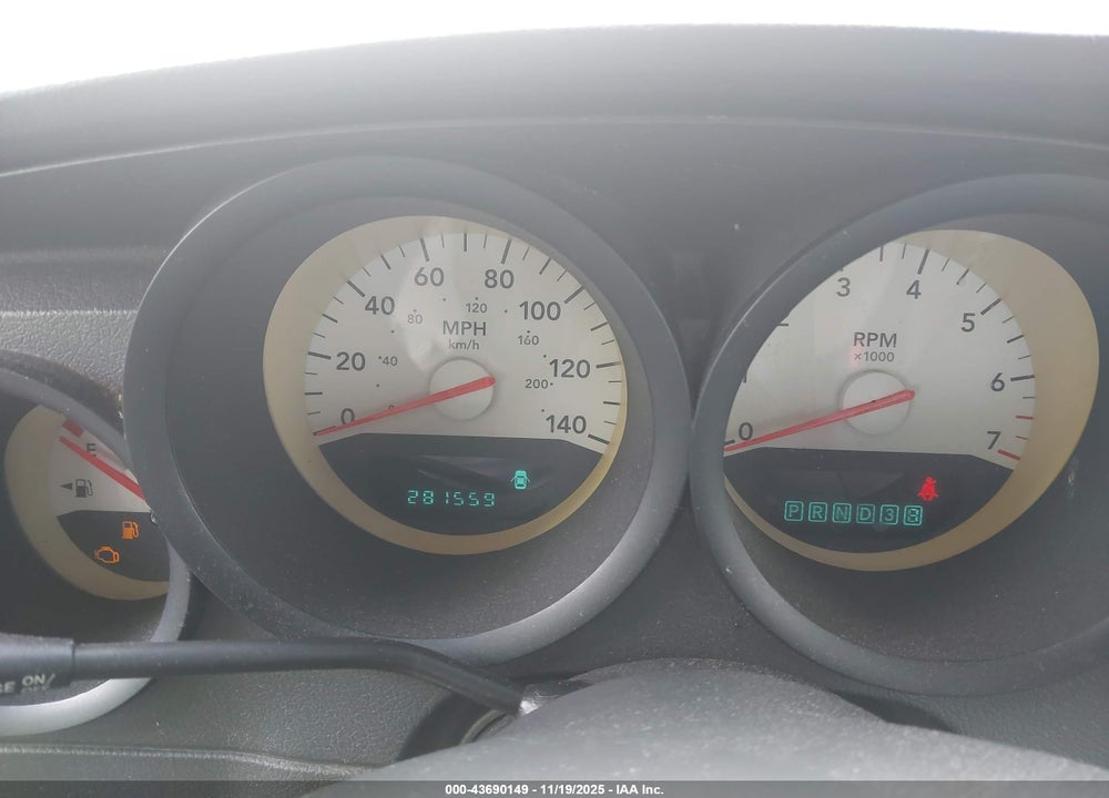 2007 DODGE CHARGER VIN: 2B3LA43RX7H873855