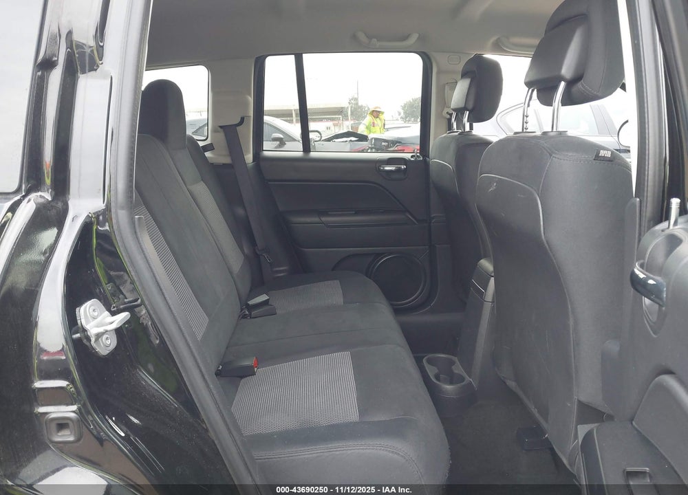 2014 JEEP COMPASS SPORT VIN: 1C4NJCBA7ED574038