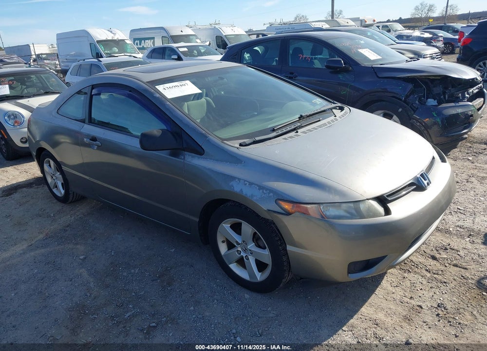 2008 HONDA CIVIC EX VIN: 2HGFG11808H557757