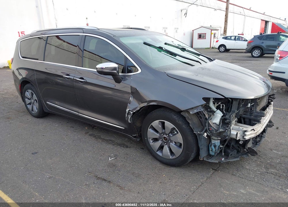 2019 CHRYSLER PACIFICA HYBRID LIMITED VIN: 2C4RC1N73KR681595