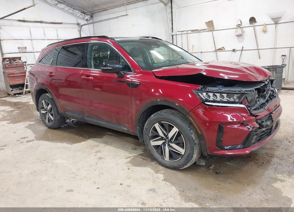 2021 KIA SORENTO EX VIN: 5XYRHDLF2MG061759