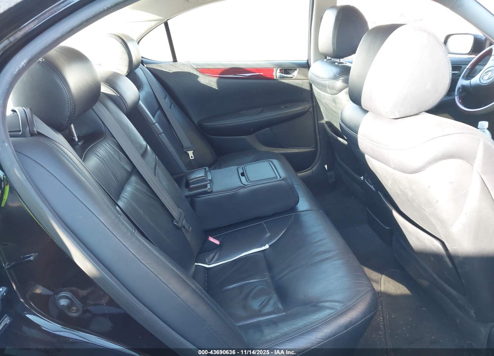 2004 LEXUS ES 330 VIN: JTHBA30G640023551