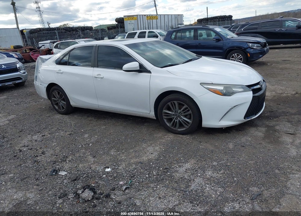 2017 TOYOTA CAMRY SE VIN: 4T1BF1FK7HU374594