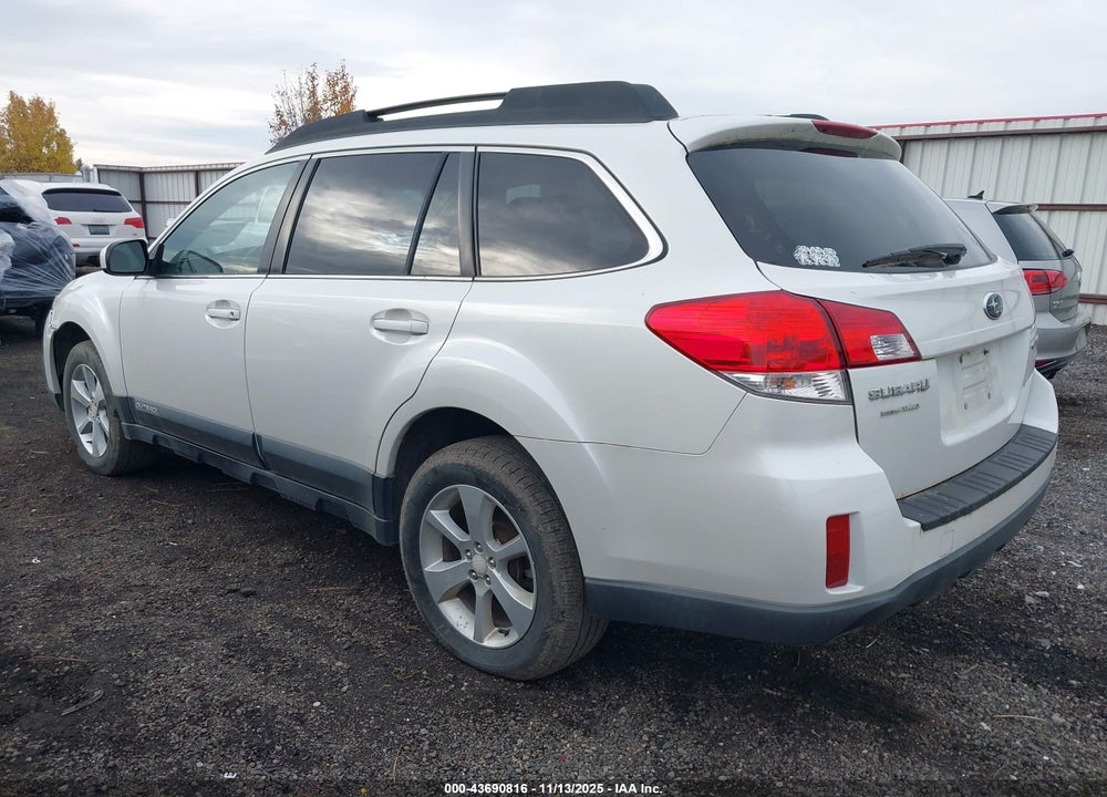 2013 SUBARU OUTBACK 2.5I PREMIUM VIN: 4S4BRBCC7D3324160