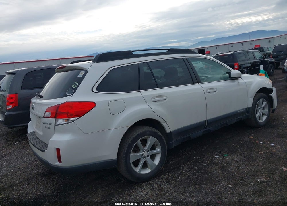 2013 SUBARU OUTBACK 2.5I PREMIUM VIN: 4S4BRBCC7D3324160