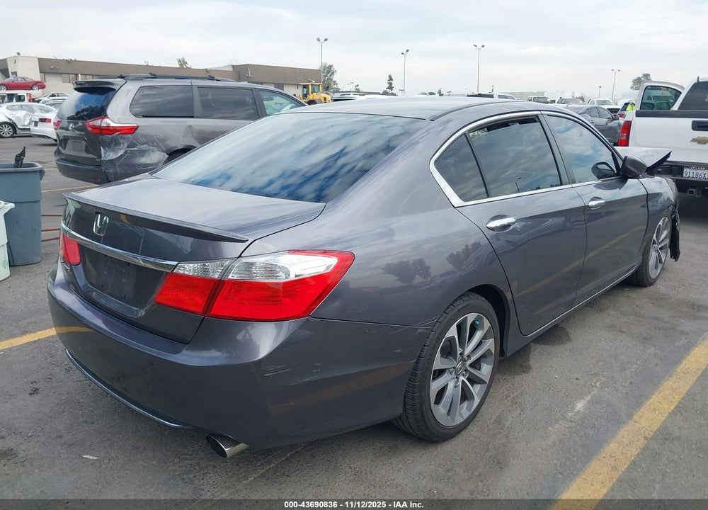 2015 HONDA ACCORD SPORT VIN: 1HGCR2F57FA192412