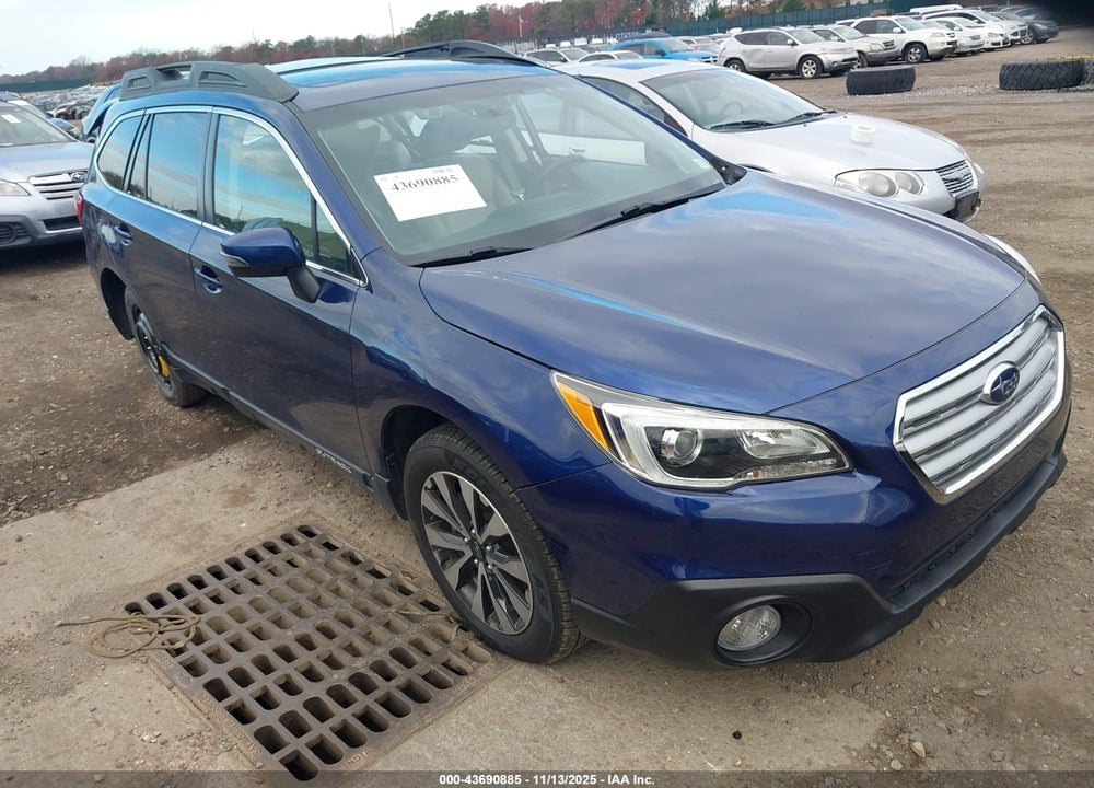 2015 SUBARU OUTBACK 3.6R LIMITED VIN: 4S4BSENCXF3334770