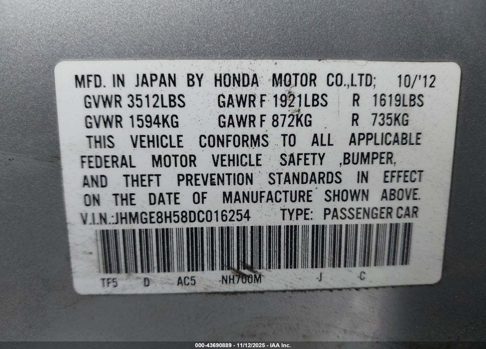 2013 HONDA FIT SPORT VIN: JHMGE8H58DC016254