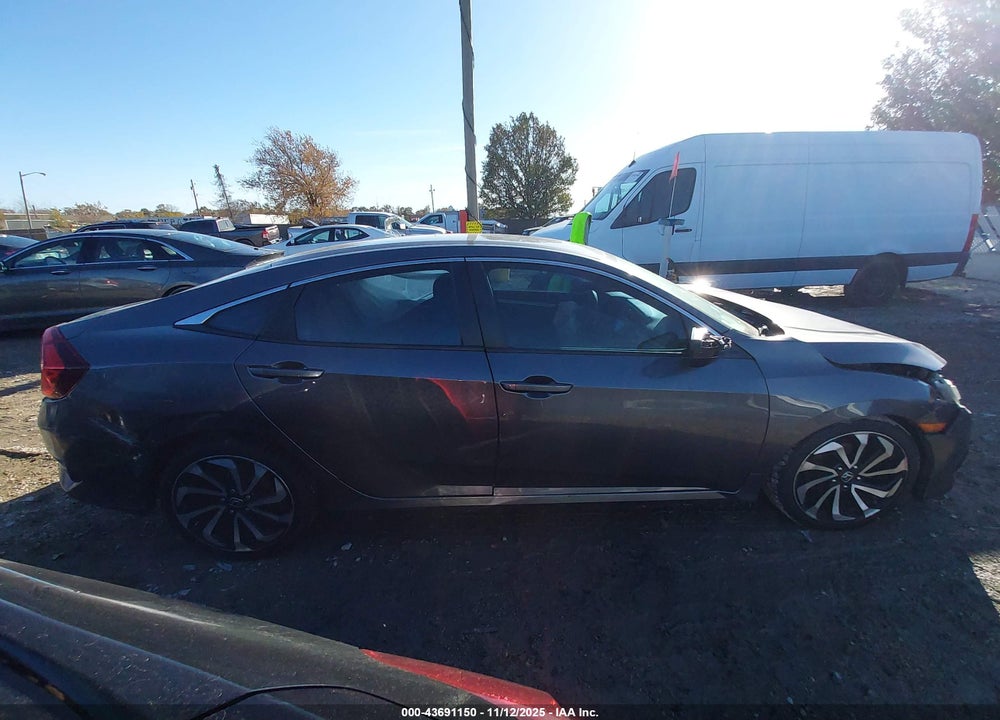 2018 HONDA CIVIC LX VIN: 19XFC2F59JE023690