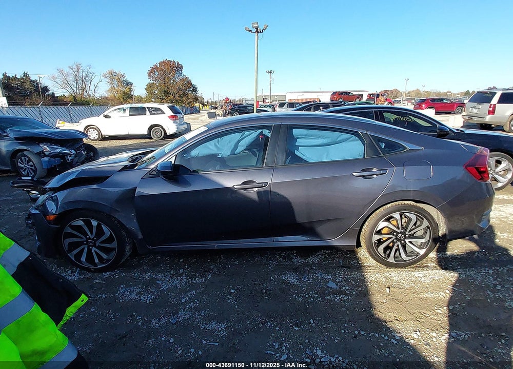 2018 HONDA CIVIC LX VIN: 19XFC2F59JE023690
