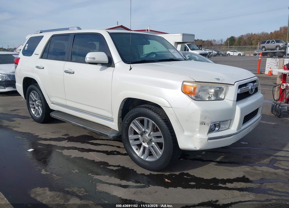2011 TOYOTA 4RUNNER LIMITED V6 VIN: JTEBU5JR8B5061606