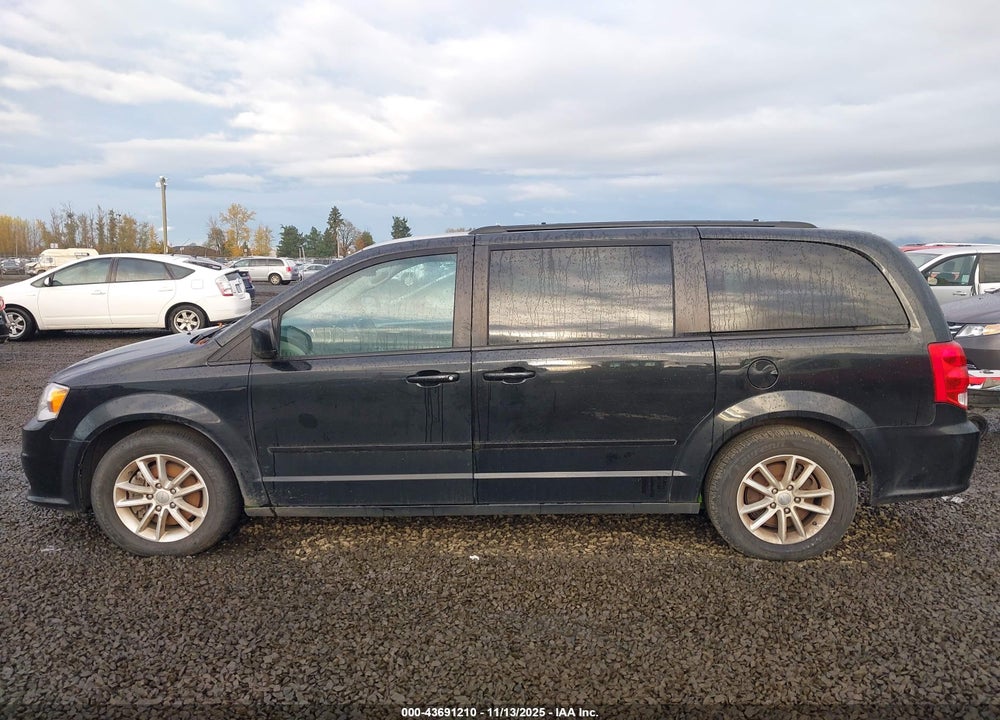 2016 DODGE GRAND CARAVAN SXT VIN: 2C4RDGCG9GR327302
