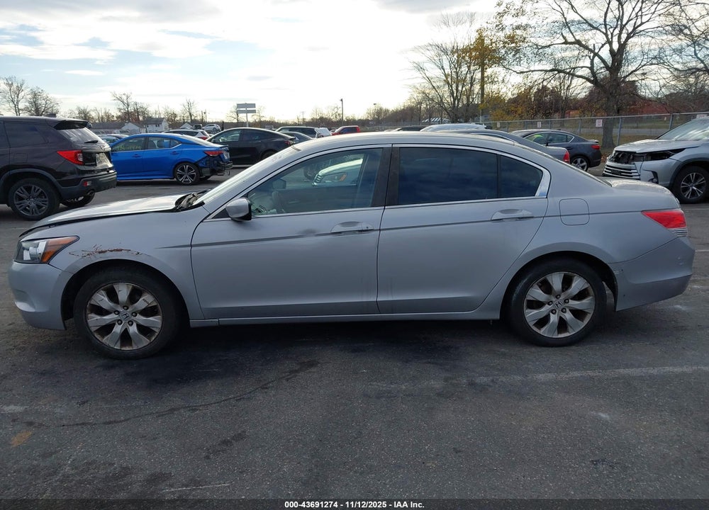 2010 HONDA ACCORD 2.4 LX VIN: 1HGCP2F35AA001664