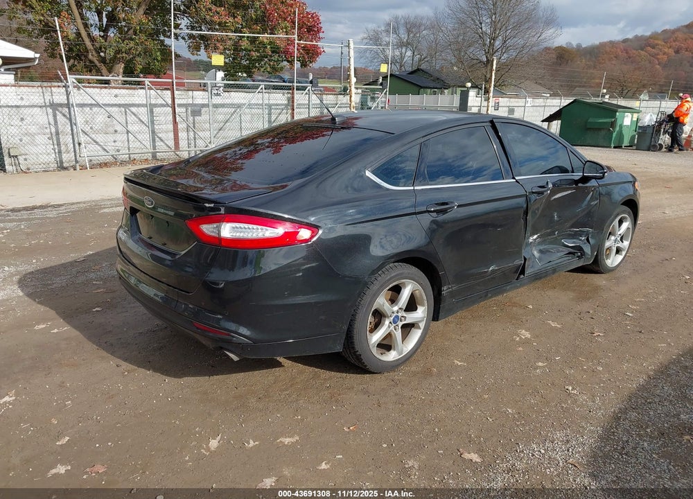 2014 FORD FUSION SE VIN: 1FA6P0H75E5367094