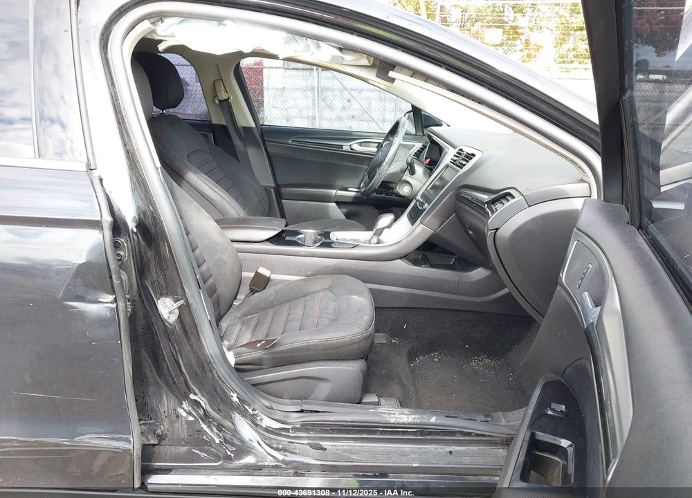 2014 FORD FUSION SE VIN: 1FA6P0H75E5367094