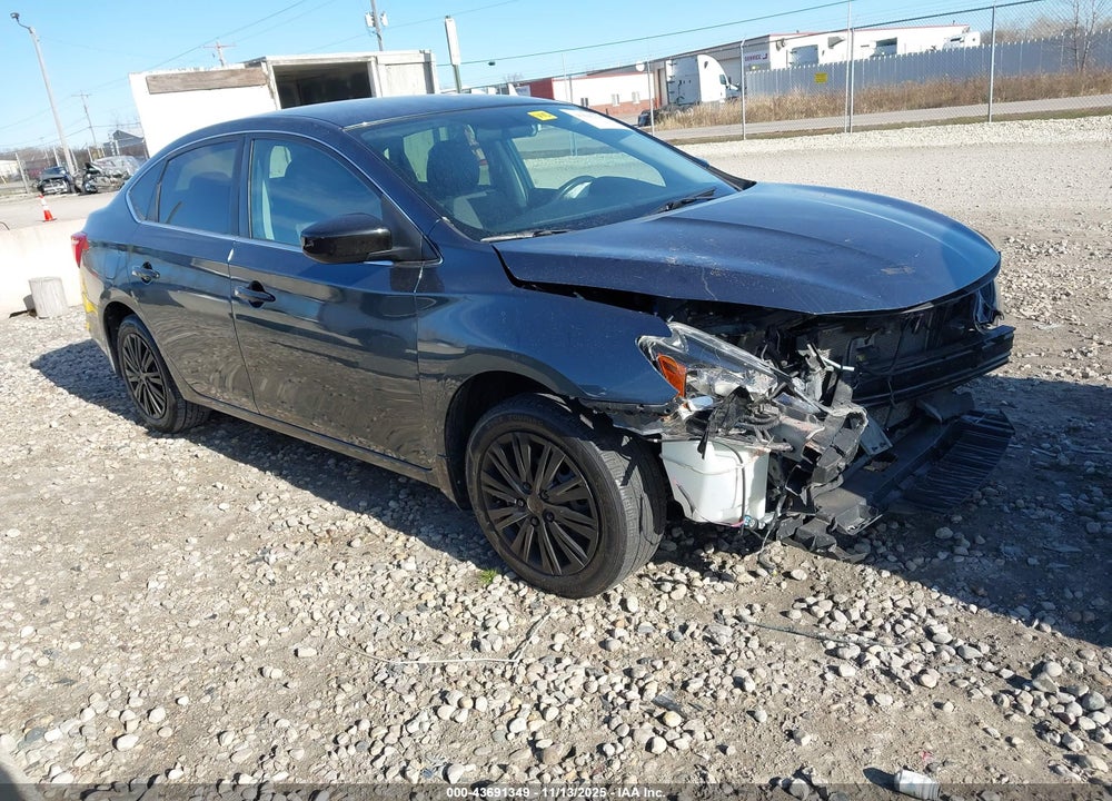 2017 NISSAN SENTRA SV VIN: 3N1AB7AP0HY256081