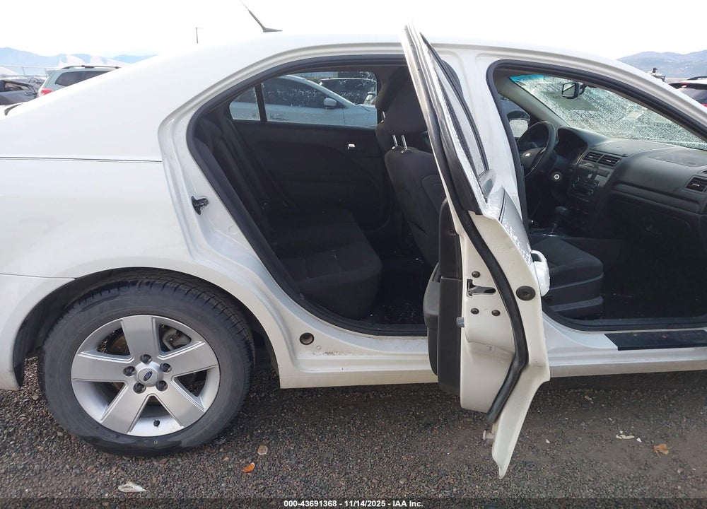 2009 FORD FUSION SE VIN: 3FAHP01109R125069