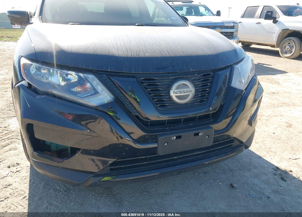 2018 NISSAN ROGUE SV VIN: 5N1AT2MT1JC726294