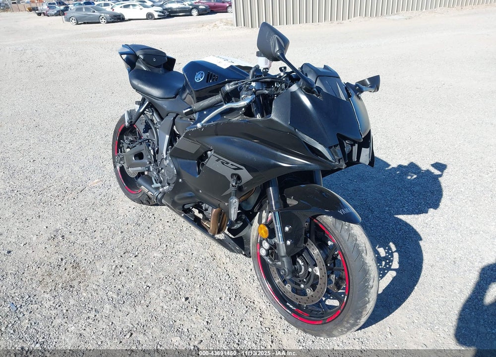 2025 YAMAHA YZFR7 VIN: JYARM38Y8SA003633