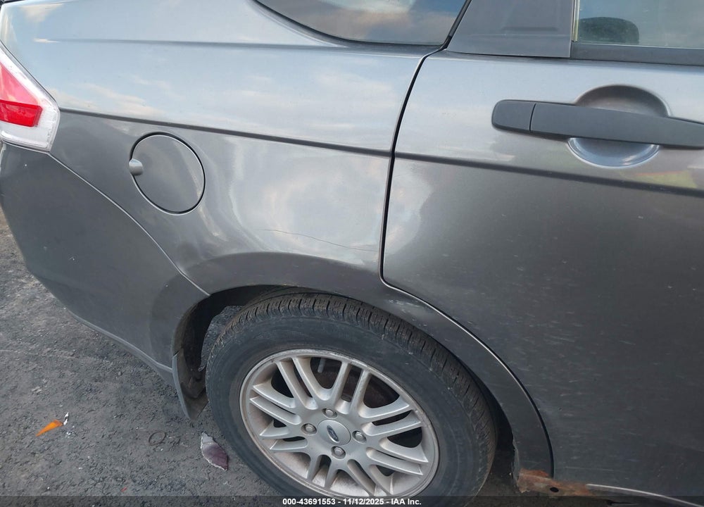 2009 FORD FOCUS SE VIN: 1FAHP35N39W258484