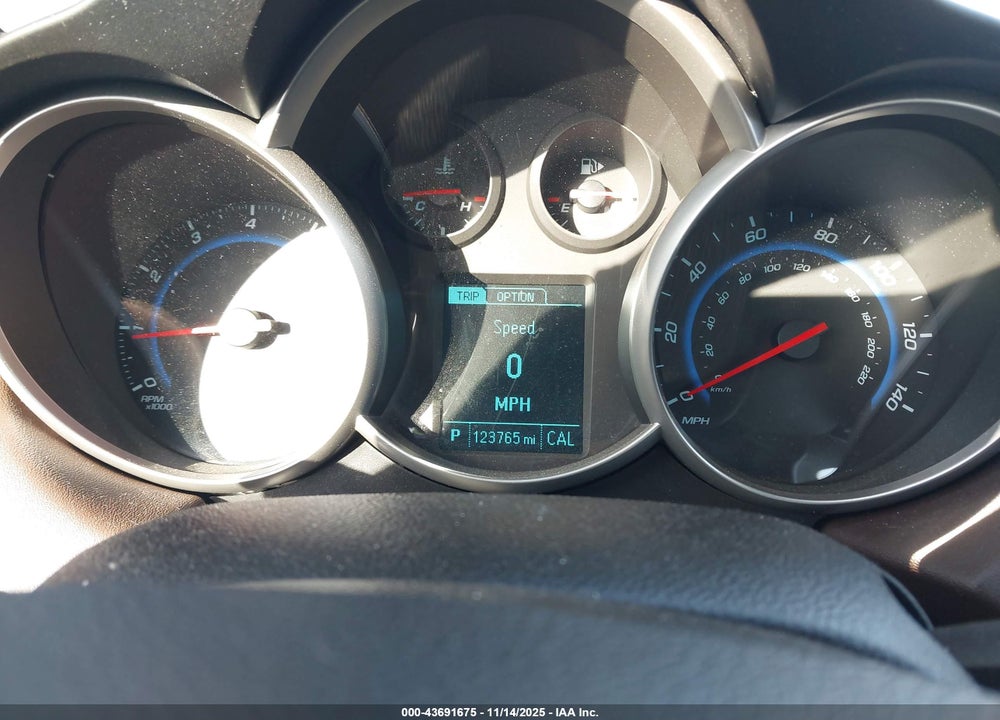 2015 CHEVROLET CRUZE 2LT AUTO VIN: 1G1PE5SB6F7206766