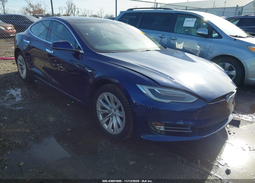 2018 TESLA MODEL S 100D/75D/P100D VIN: 5YJSA1E23JF243133
