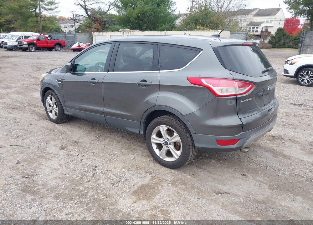 2016 FORD ESCAPE SE VIN: 1FMCU0G76GUA48590